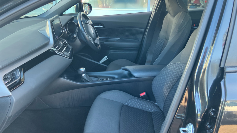 Toyota C-HR 1.8 Hybrid Icon 5dr CVT Hybrid Hatchback